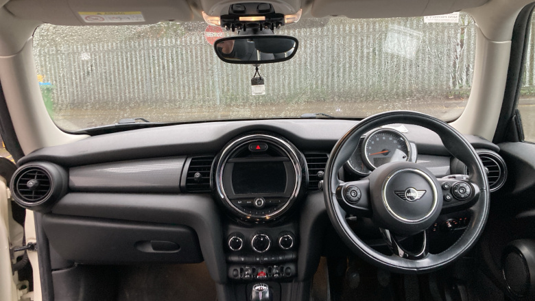 MINI Hatchback 1.5 Cooper II 3dr Petrol Hatchback